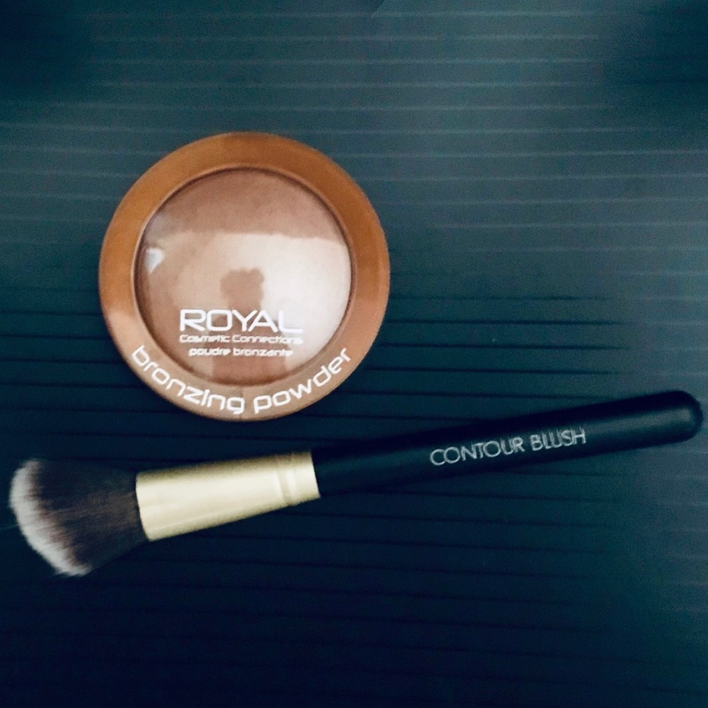 Bronzer and Contour Brush $25 OBO